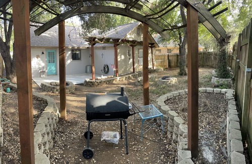 San Marcos House | Simple and charming, 2 bed house, in a great place!
