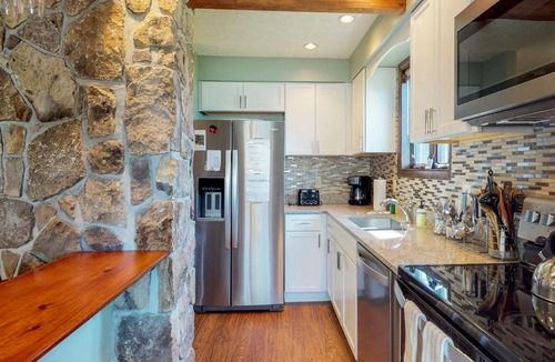 McHenry House | Ski Harbor #19