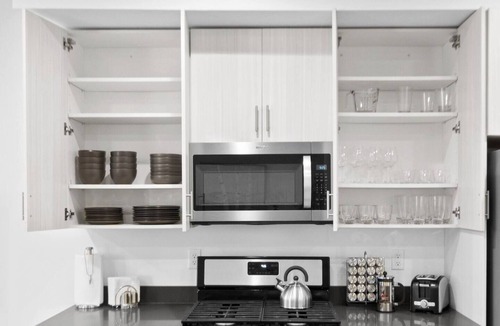 Liberty Wells House | Ski Haven in the City -Spacious and Clean Townhome