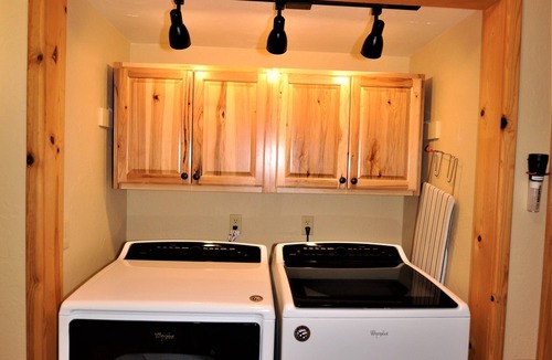 Brian Head Cabin | Ski In/Out cabin with best panoramic views in Brian Head. Pets Welcome!