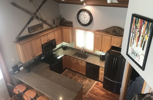 Big Horn Condo | Ski In/Ski out - Great Location in Big Sky Mountain Village