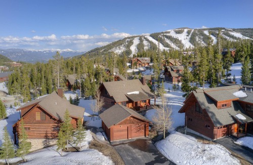 Big Sky Cabin | Ski-In/Ski-Out Powder Ridge Cabin In Beautiful Big Sky