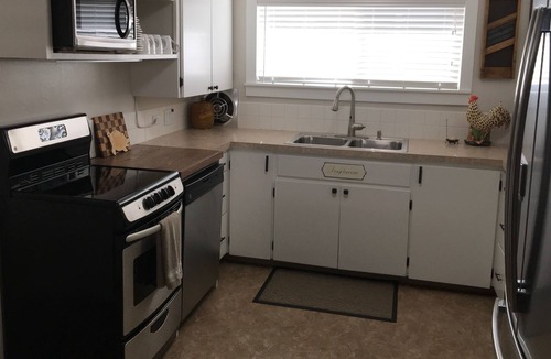 Kellogg House | Ski storage, Pool table, gazebo, game room, stocked kitchen 5 star reviews Fun!