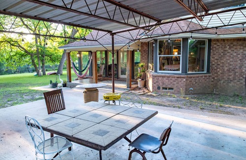 Miller Grove House | Skylight Ranch - Spacious Getaway