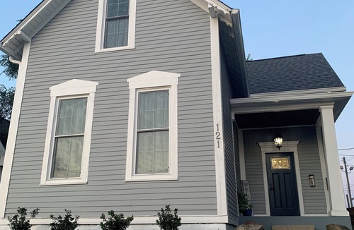 Holy Cross House | Skyline View with a Hot Tub!