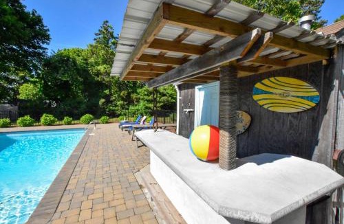 West Harwich House | Sleeps 14 Home w Pool Great for Families