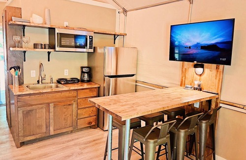Seguin Cabin | Sleeps 6! Brand new Cabin with many amenities: Pool, hot tub, kayaking! - SG17