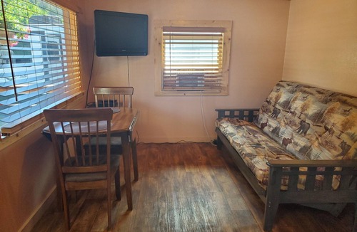 Shoshone County Cabin | Small Dry Cabin, just off of I 90 in beautiful Pinehurst Idaho