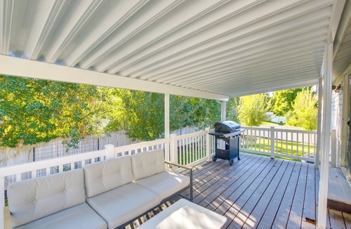 Smithfield House | Smithfield Retreat: Ideal for Family Gatherings!