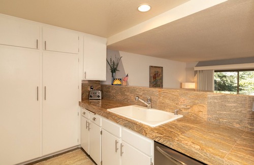 Sun Valley Condo | Snow Creek Condo with 2 Bedrooms, 2 Bathrooms and expanded ground level patio !