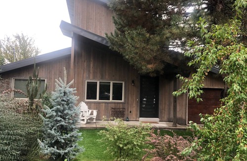 Huntsville House | SnowBasin/Powder Mountain-Home On The Lake