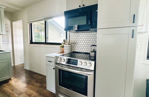 Kalispell House | Soak and Stay Montana Getaway - 45 minutes from Glacier National Park