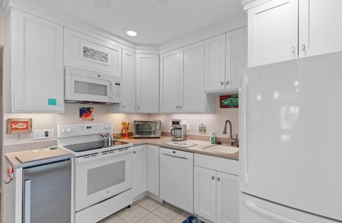 Georgetown County Condo | Soak up the Sun: 3 Bedroom on the 3rd Flr