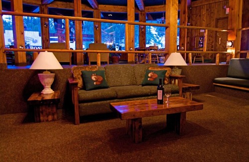 Cooke City-Silver Gate Hotel | Soda Butte Lodge