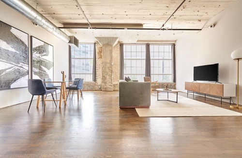 Theater District Apartment | Sonder | The Hogg Palace | Dreamy 1BR + Gym