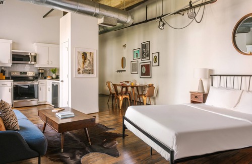 Theater District Apartment | Sonder The Hogg Palace | Studio Apartment