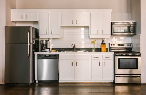 Theater District Apartment | Sonder The Hogg Palace | Superior One-Bedroom Apartment