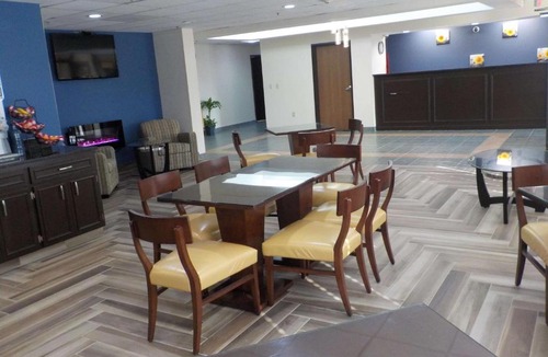 Augusta Hotel | Sonesta Essential Augusta