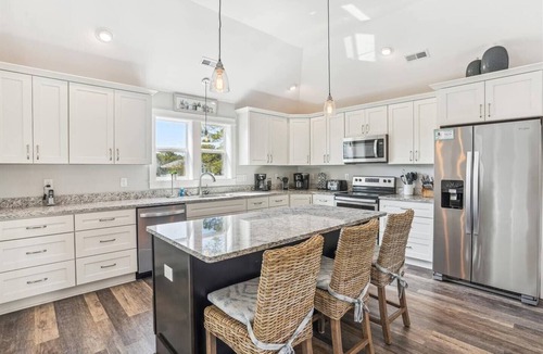 Monteray Shores House | Soundside, Beach Private Heated Pool,HotTub,GameRM
