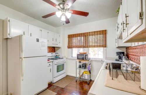 Cleveland Heights Apartment | South Euclid Apt Less Than 10 Mi to Downtown Cleveland!