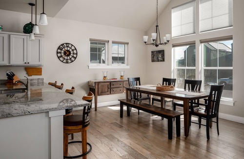 Bozeman House | Southbridge Cottage: Cozy and Modern Home