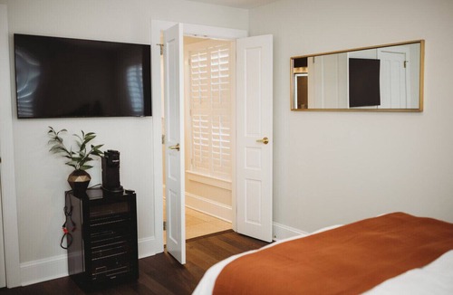 Downtown Hotel | Southern Pines The Jefferson Inn Standard 2-Queen Room