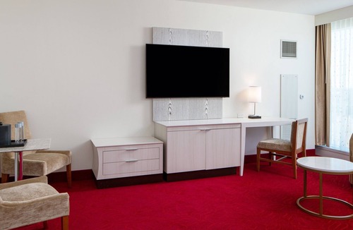 Blanton Hotel | Southland Casino Hotel