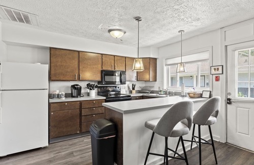 Mapleton/Fall Creek Apartment | Spacious 1-Bedroom Apartment in the Heart of Indy