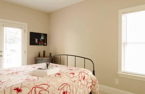 Wesley Heights House | Spacious 3 bedroom 2.5 bath home. Located within walking distance to Uptown!