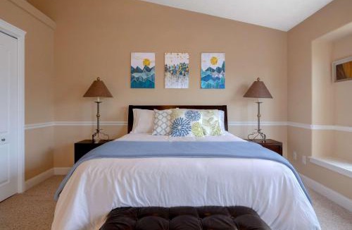 East End House | Spacious 3 Story Home in the Boise Foothills