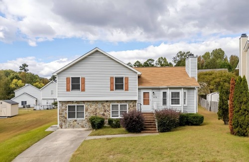 Greensboro House | Spacious 4-bedroom house in enchanting Greensboro near UNCG