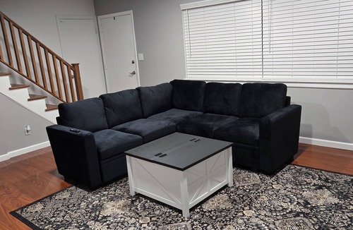 Old North Columbus House | Spacious 4 bedroom house located 1.5 miles from Ohio State Football Stadium.