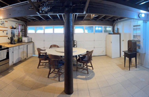 Palacios House | Spacious 4-bedroom house on the water in Palacios with 300 ft fishing pier