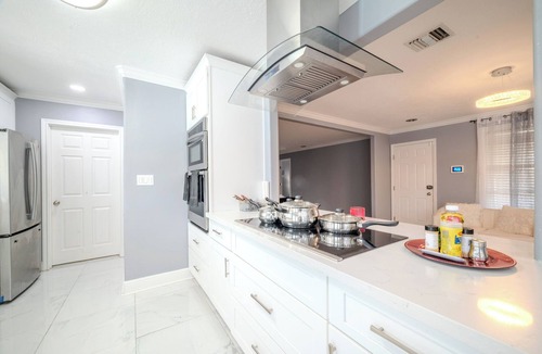 Clodine House | Spacious 4-bedroom house in awesome Houston