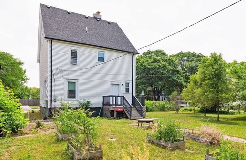 Detroit Cottage | Spacious 4BR Getaway: Perfect for Family & Friends