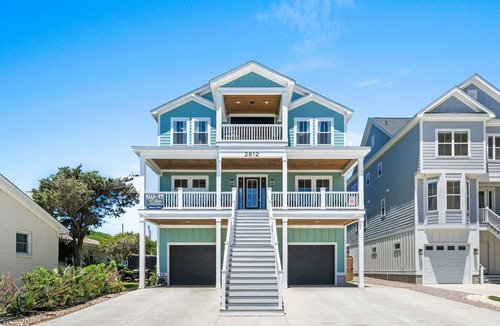 Atlantic Beach House | Spacious 6BR Oceanfront Retreat with Private Pool in Atlantic Beach
