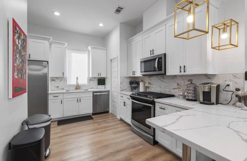 Washington Ave./ Memorial Park House | Spacious 7BR/7BA Home Retreat Central Houston