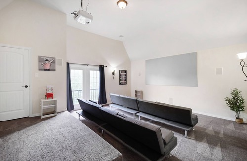 Frisco House | Spacious and Luxe 5 Star Neighborhood