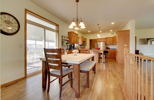 Helena House | Spacious Canyon Ferry Lake House with Bar & Views!
