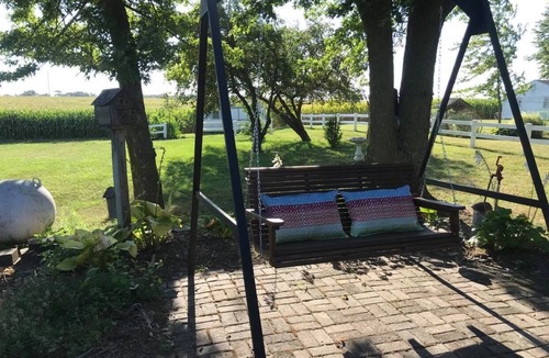 Fort Madison House | Spacious countryside home just minutes from Nauvoo, Illinois & Burlington, Iowa!