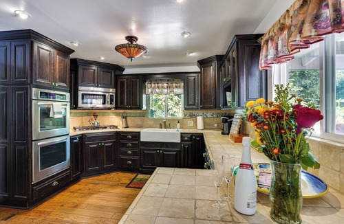 Silverado House | Spacious Courtyard & Spanish Charm: Silverado Home