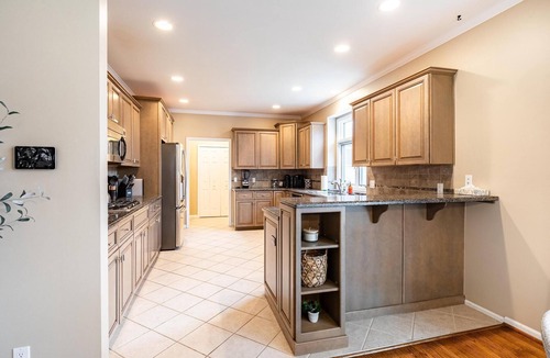 Birmingham House | Spacious & Cozy 4BR Birmingham Home
