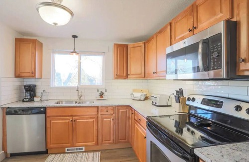 Loveland House | Spacious Home in the Heart of Loveland! Pet Friendly