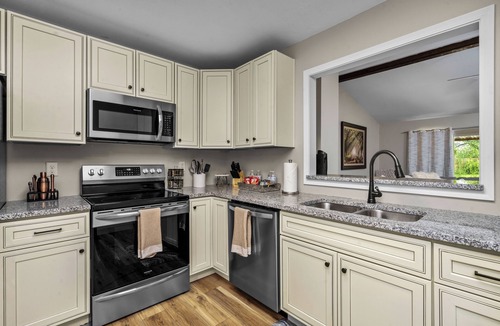 Huber Heights House | Spacious Home Near Rose Music Center, Dayton Airport, & Wright-Patterson AFB