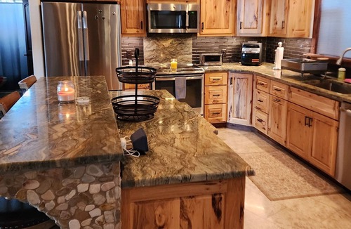 Hot Springs House | Spacious house located in Hot Springs, a dream getaway for any soaker!