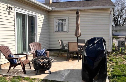 Lafayette House | Spacious House w Patio Fenced Yard 10 min to PU