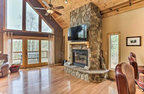 Deadwood House | Spacious Lead Getaway with Private Hot Tub and Deck!