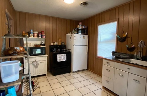 Bates Cabin | Spacious Lodge close to the Belle Starr Multi Use Trail System in the Ouachita’s