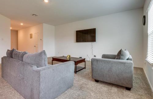 Kyle House | Spacious & Pet Friendly! Hill Country Home Base