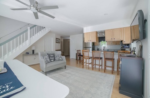 Bumpass House | Spacious pet friendly waterfront house with patio & grill
